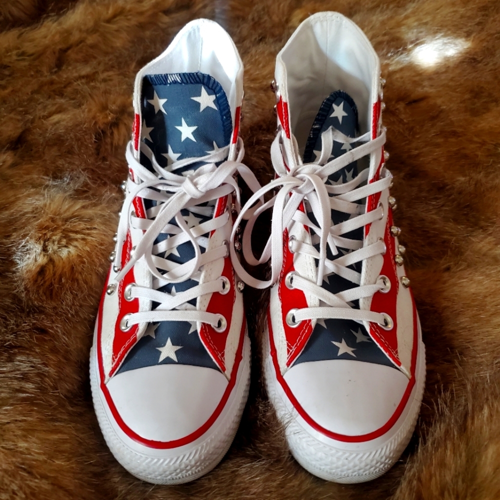 CONVERSE SNEAKERS AMERICAN FLAG
